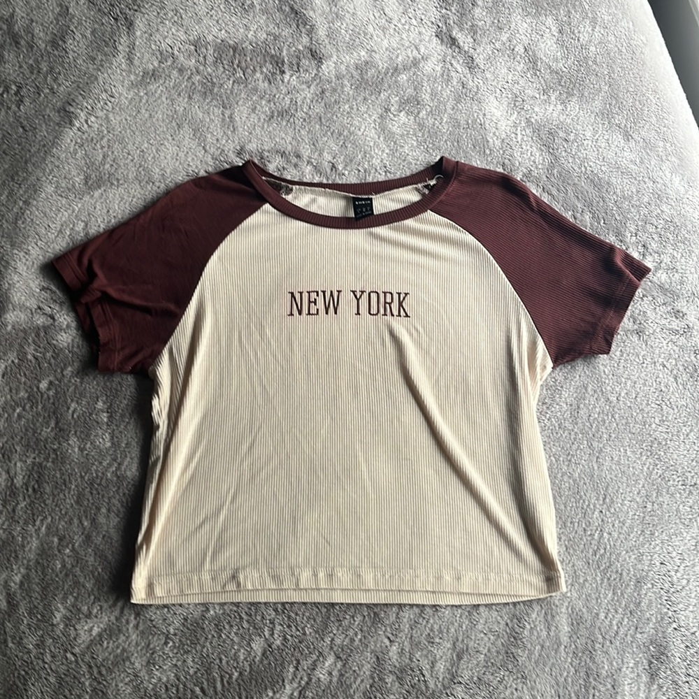 Cropped “New York” shirt